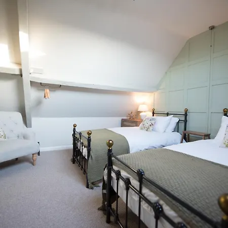 Pebbles بيت للعطل